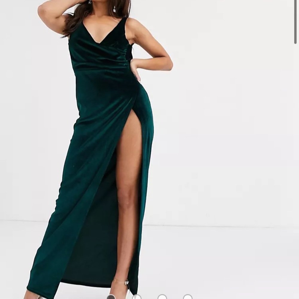 ASOS DESIGN Petite cowl back velvet maxi dress Size 8 Forest Green